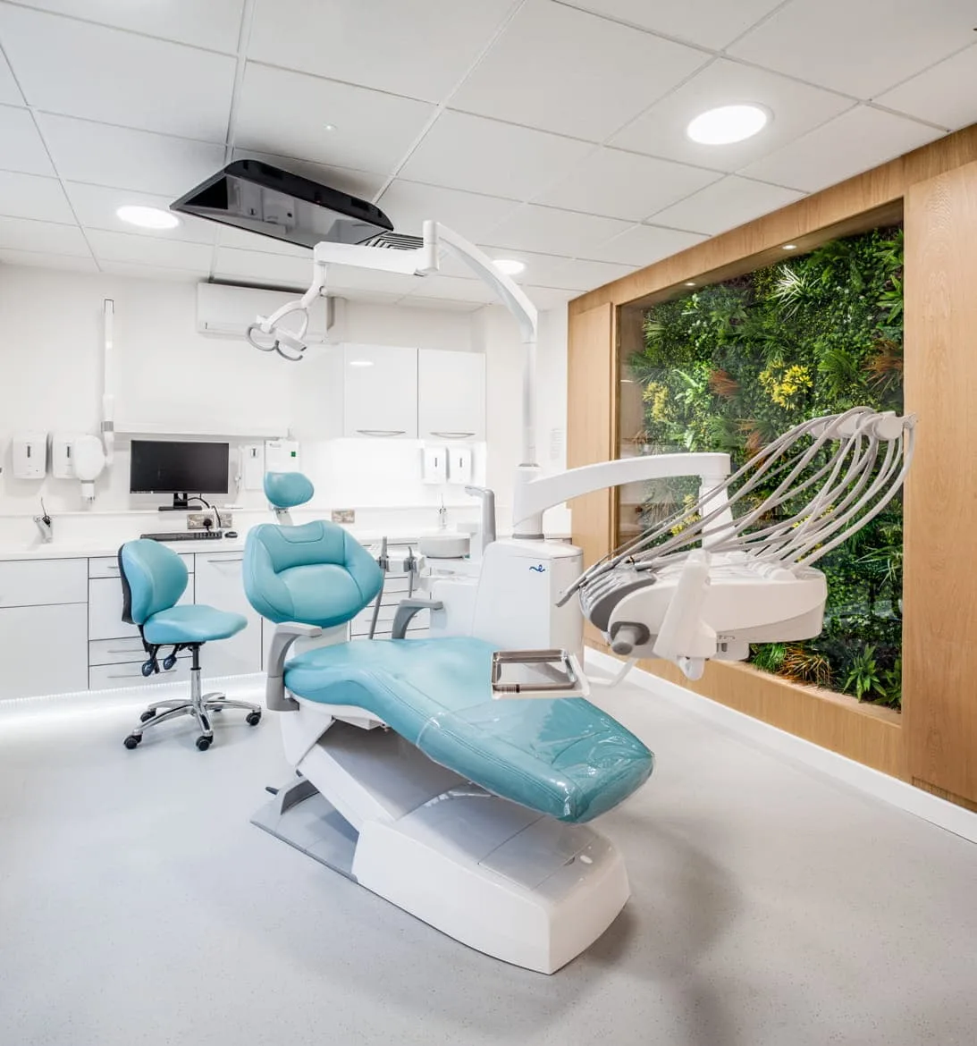 beyond dental Leamington surgery image with chair